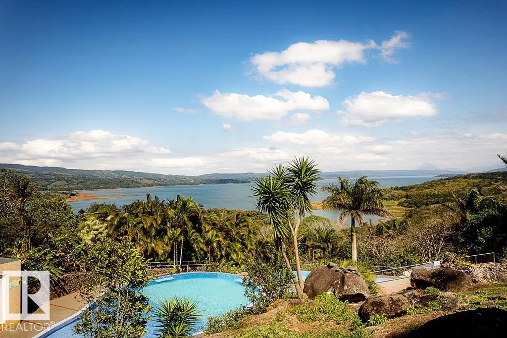 12-2-1-4 Lake Arenal Condominums