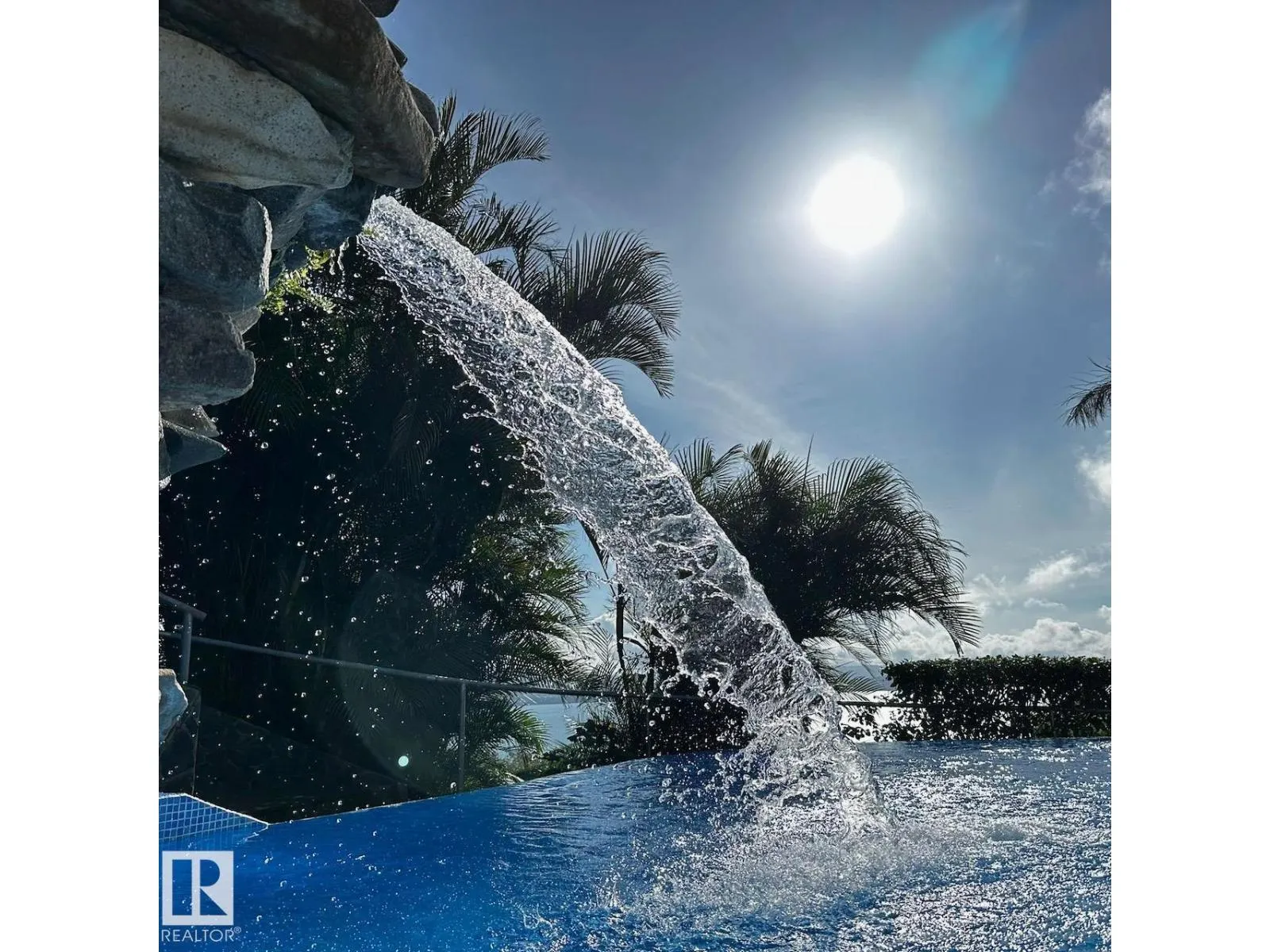 12-2-1-4 Lake Arenal Condominums