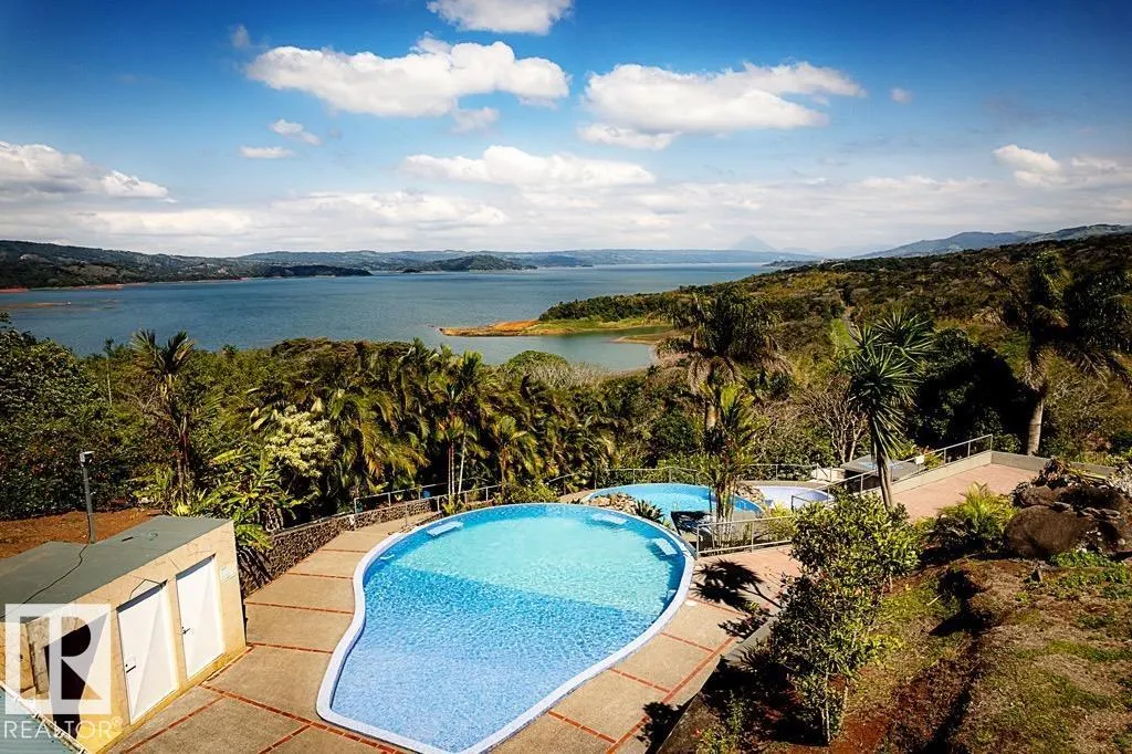 12-2-1-4 Lake Arenal Condominums