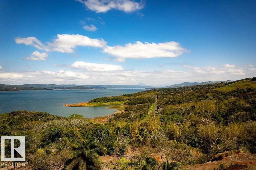 12-2-1-4 Lake Arenal Condominums