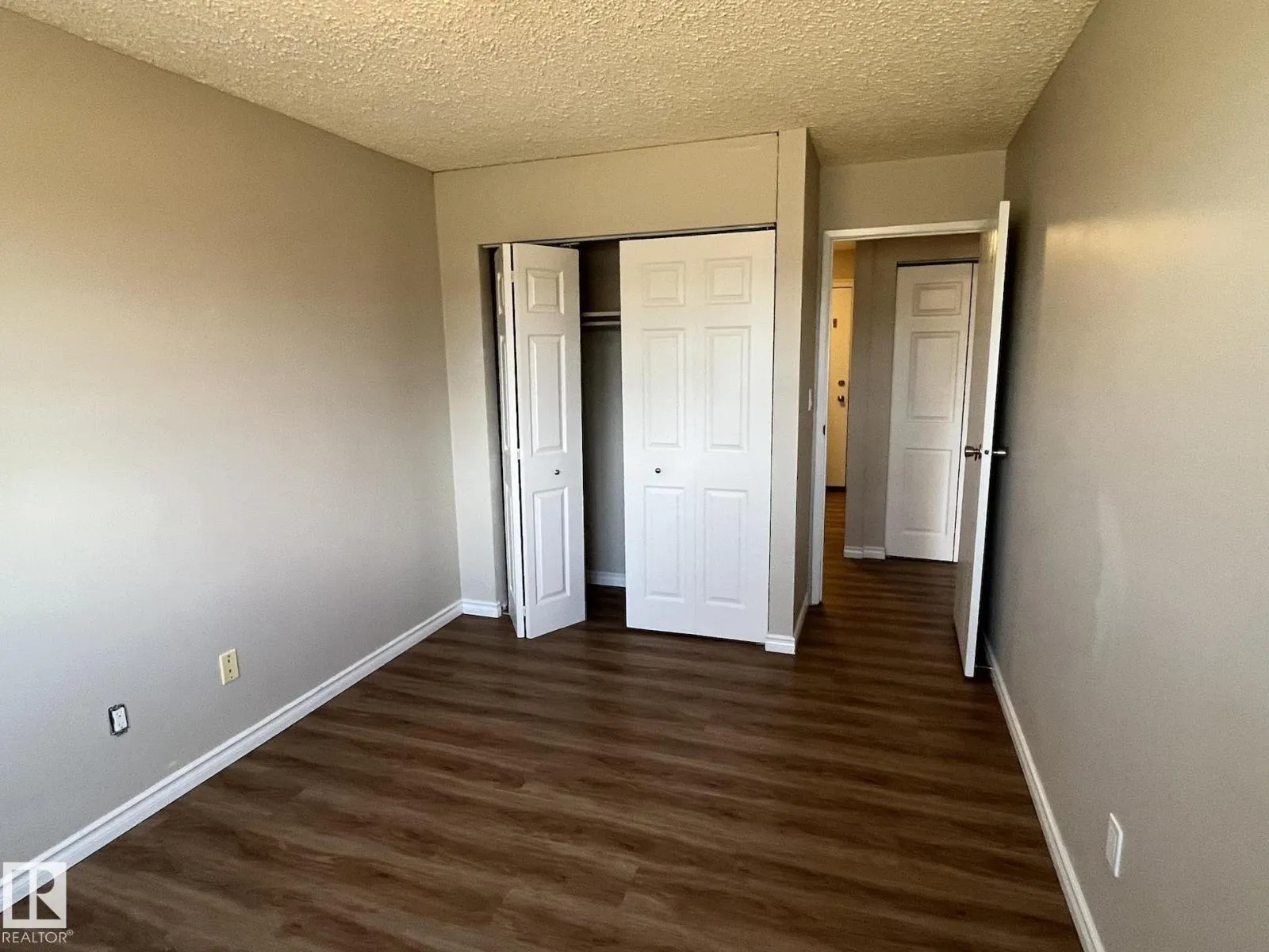 #205 51 BROWN ST