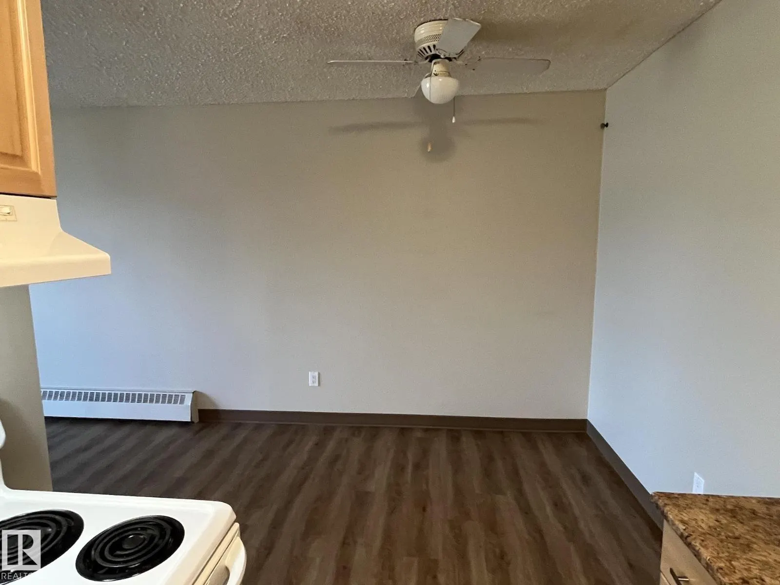 #205 51 BROWN ST