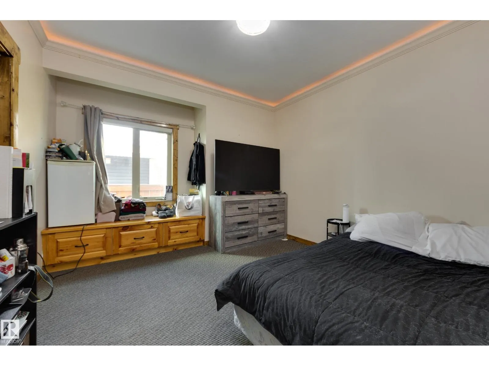 10811 67 ST NW