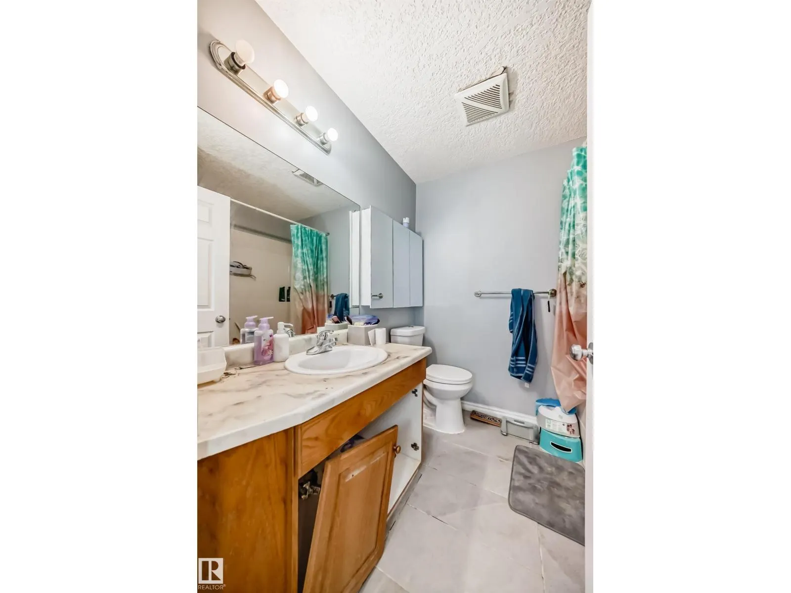 10017 153 ST NW