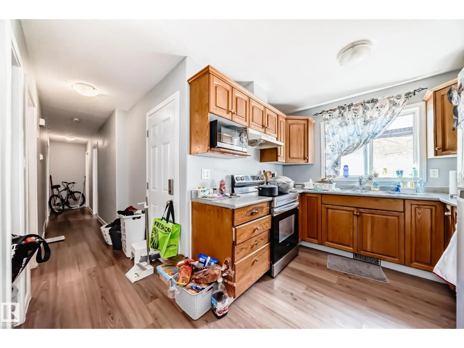 10017 153 ST NW