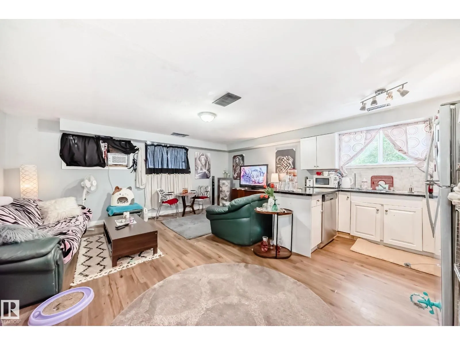 10017 153 ST NW