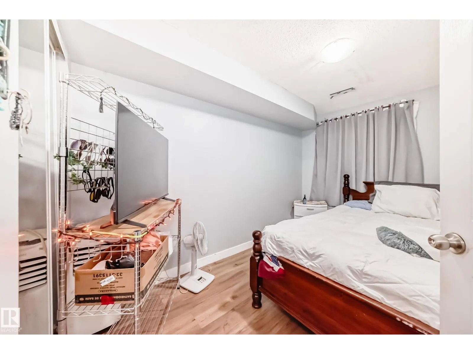 10017 153 ST NW