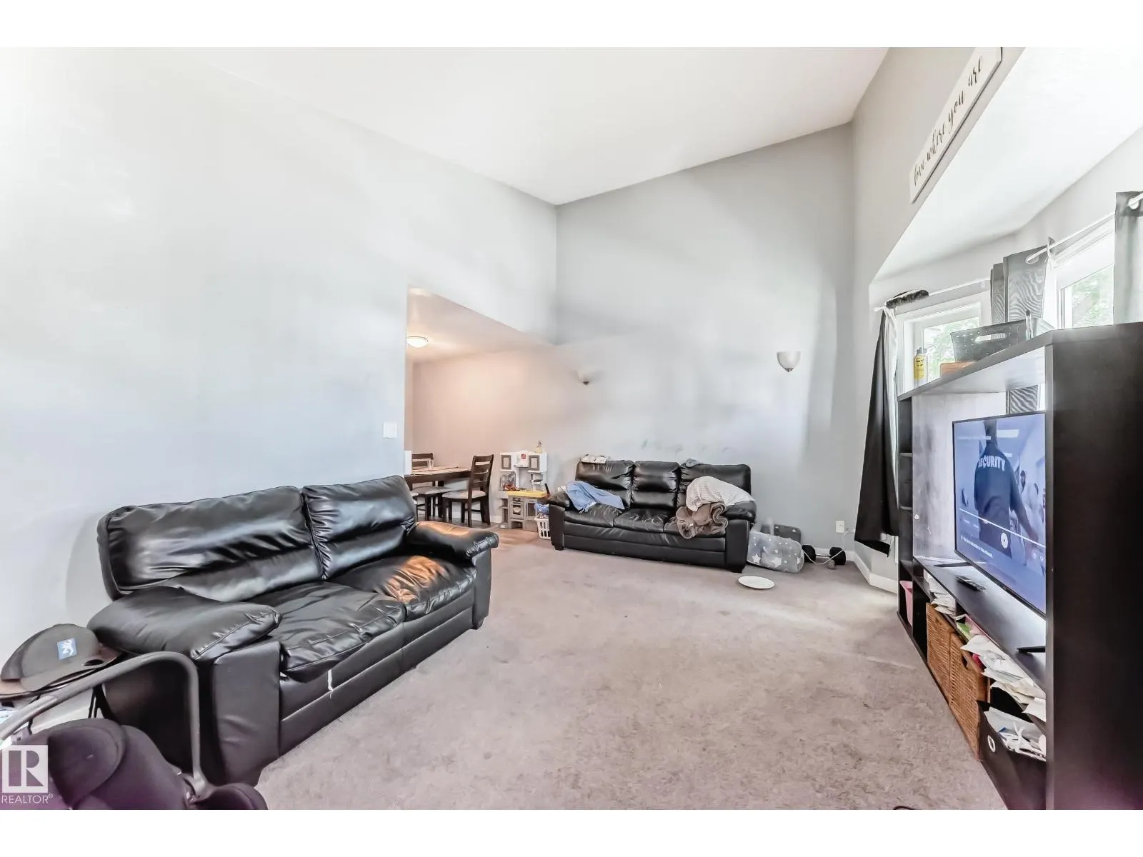 10017 153 ST NW