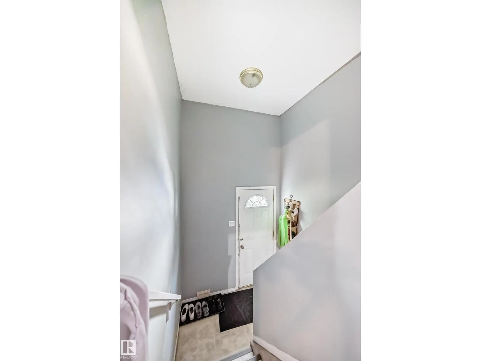 10017 153 ST NW