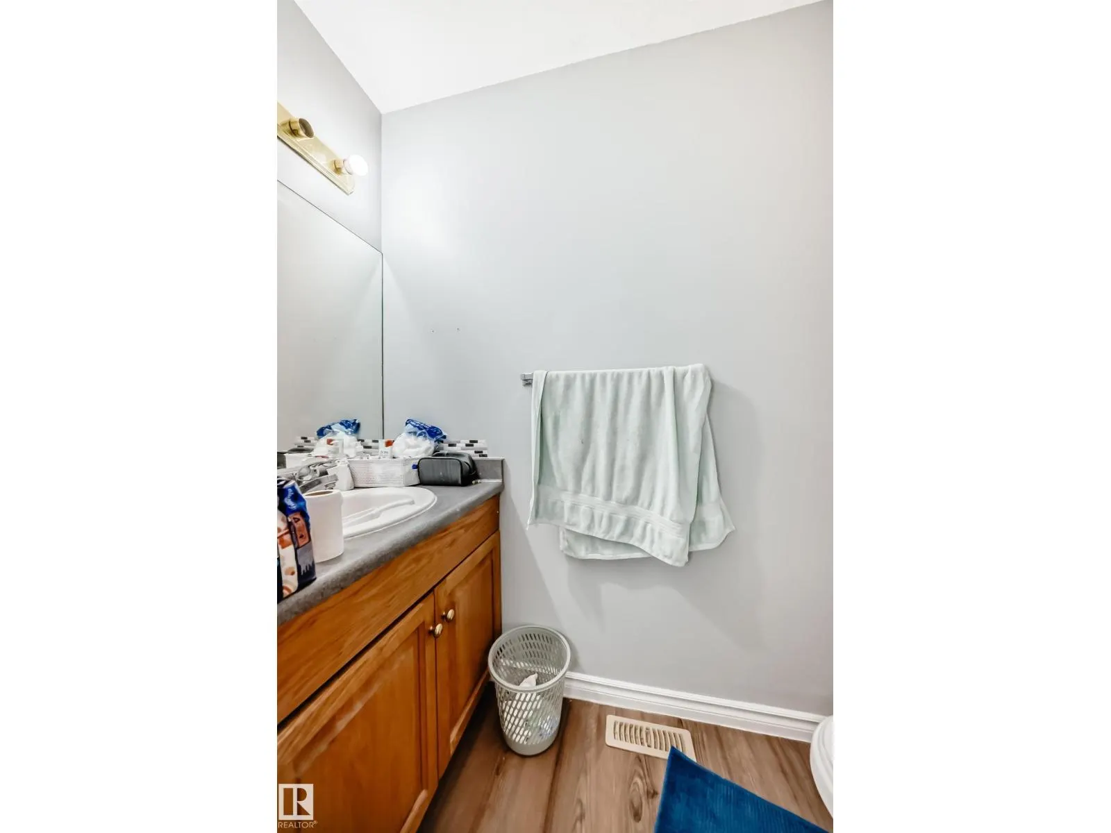 10017 153 ST NW