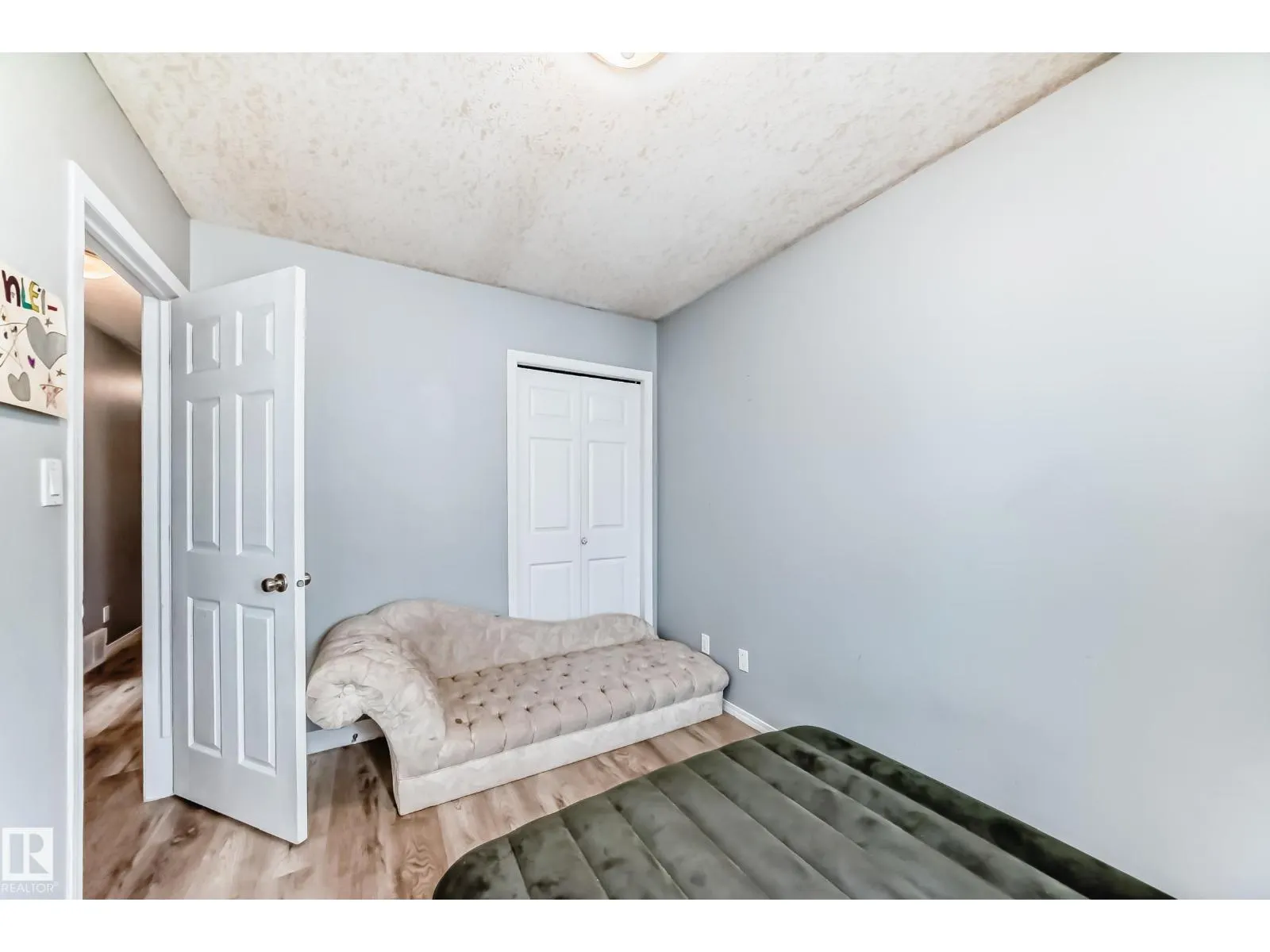 10017 153 ST NW