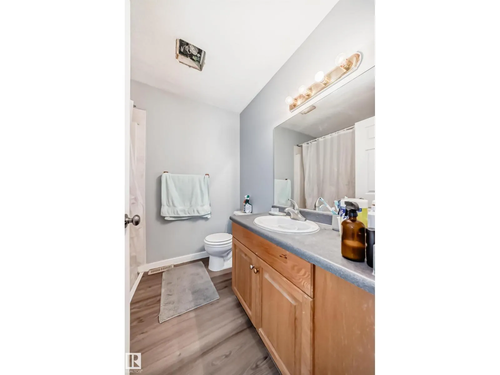 10017 153 ST NW