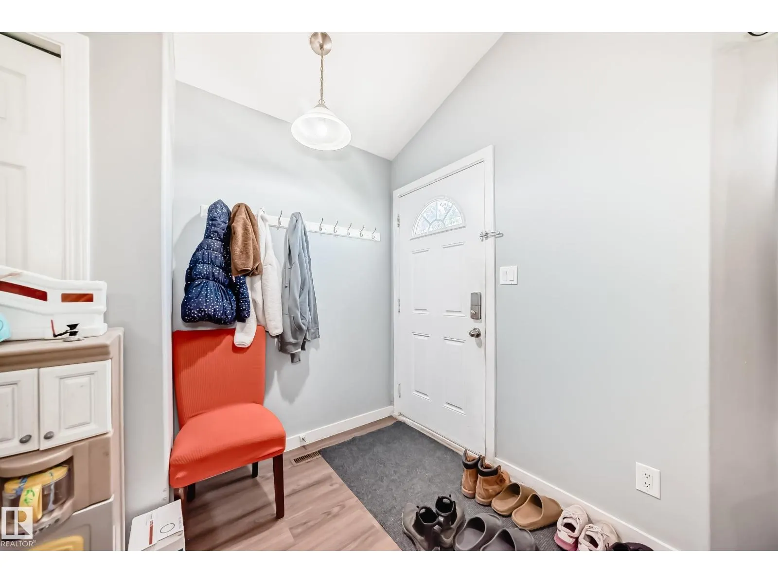 10017 153 ST NW
