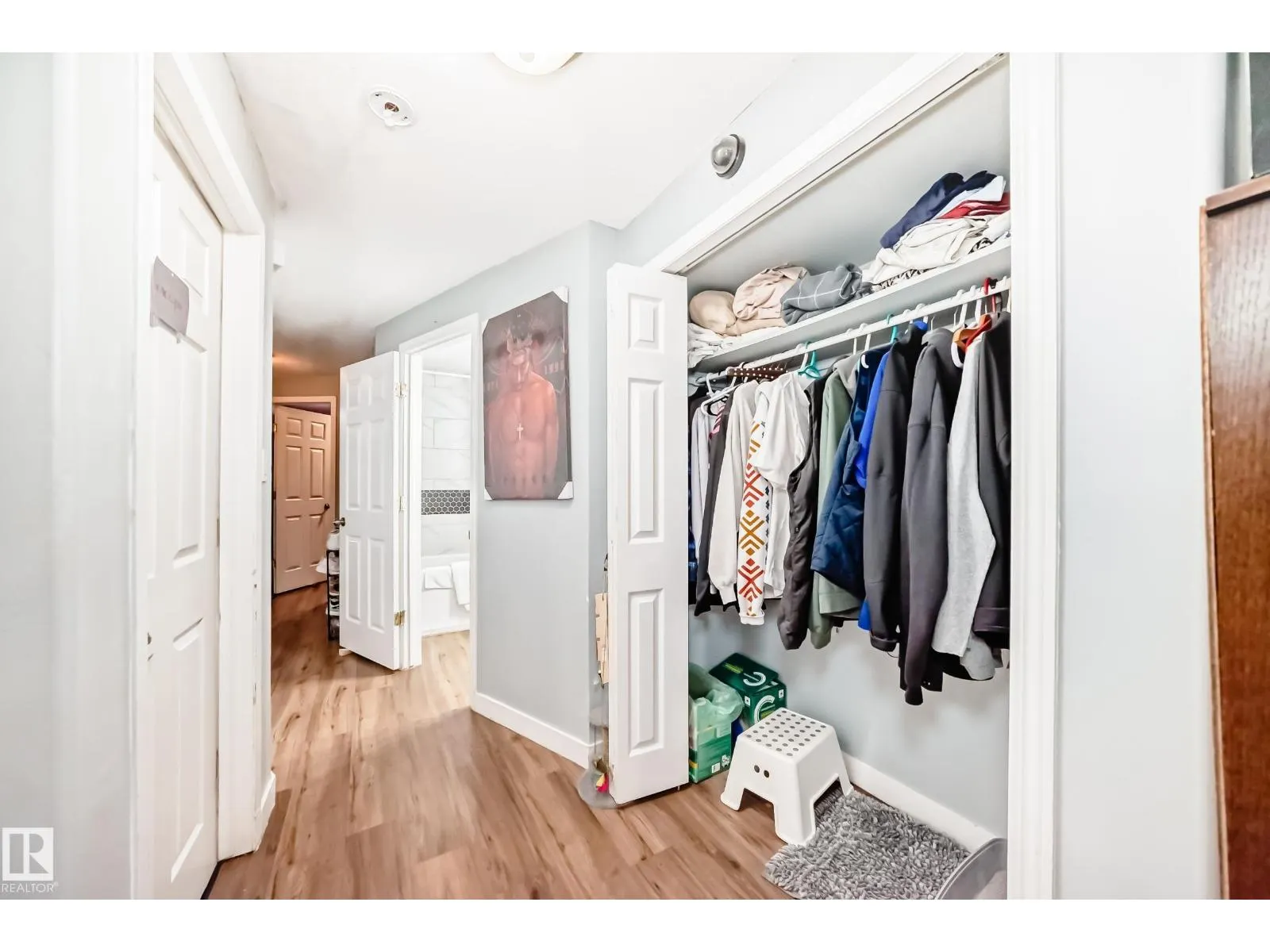 10017 153 ST NW