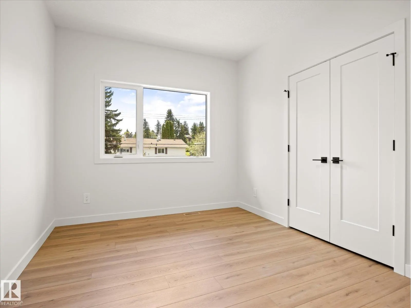 6303 109B AV NW