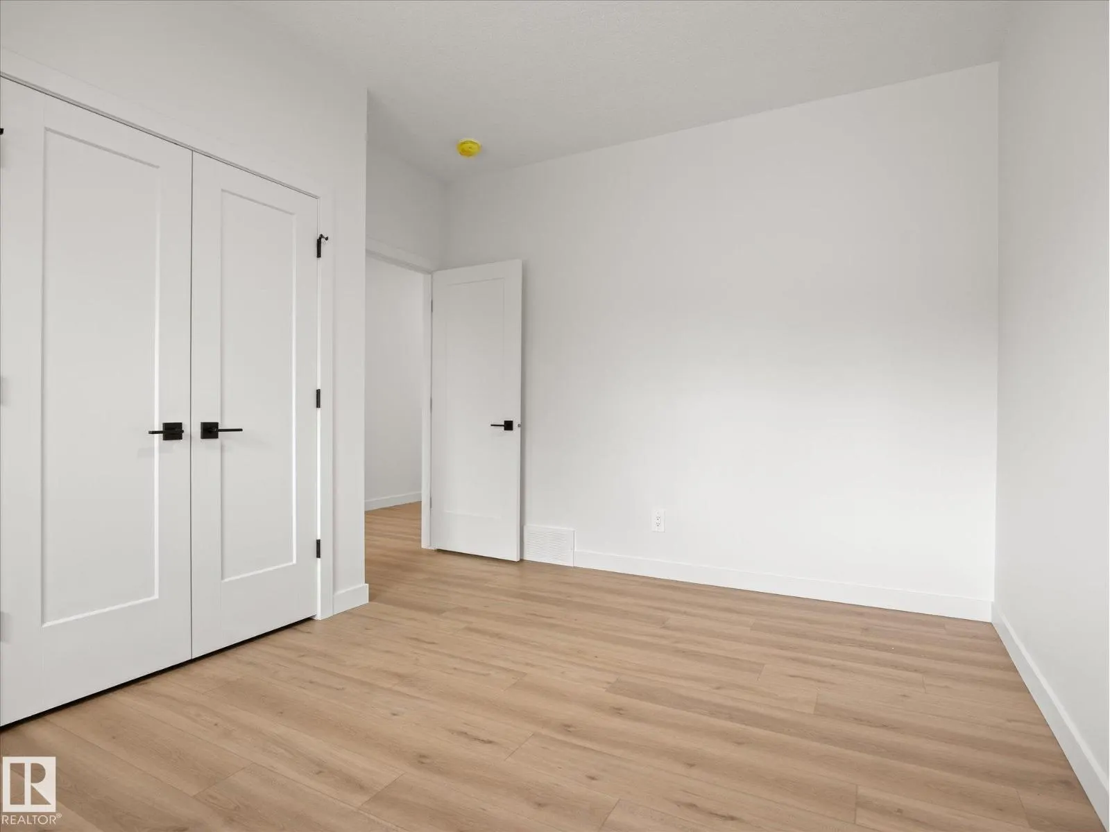 6303 109B AV NW