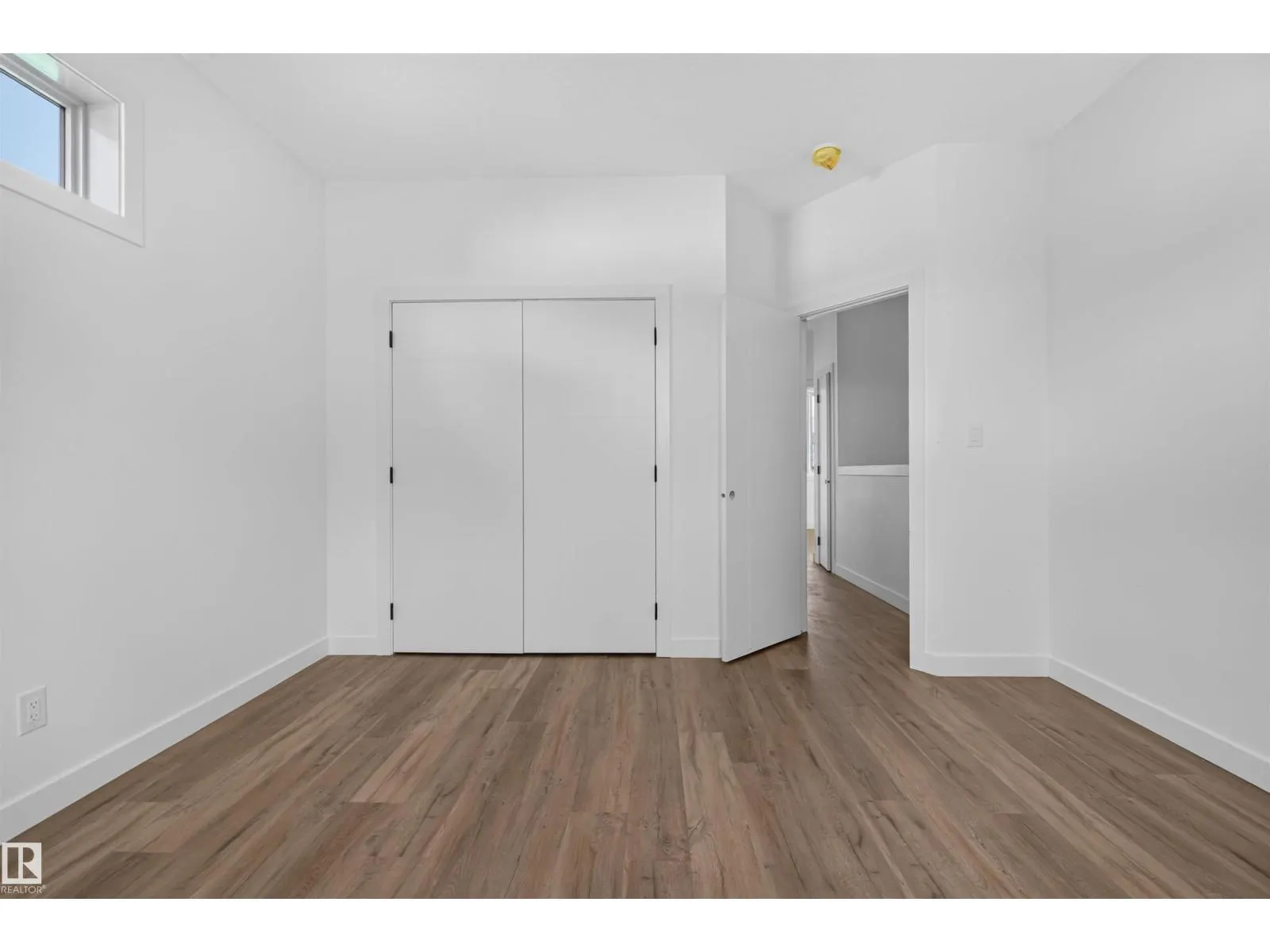 14930 94 AV NW