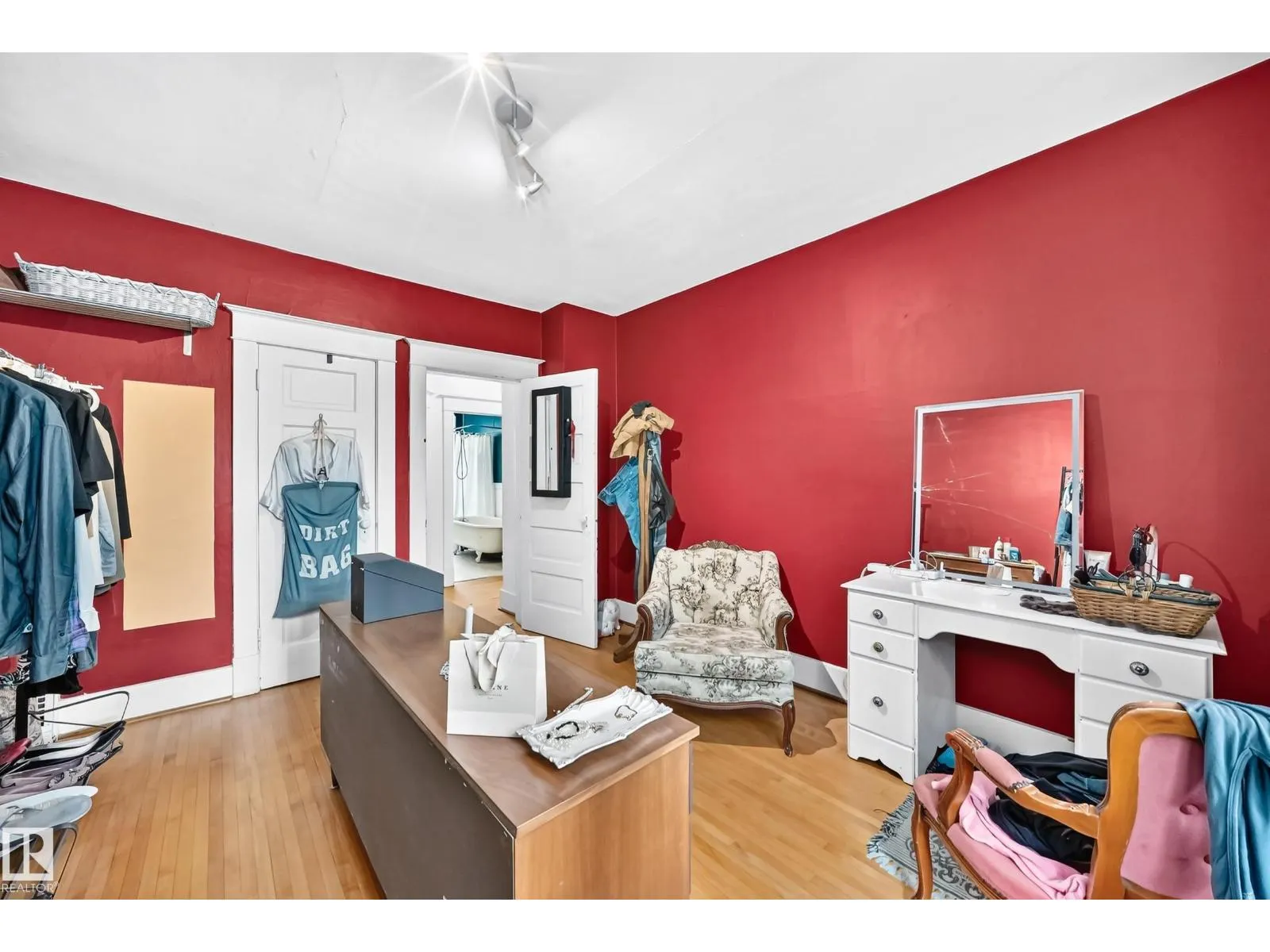 8630 108A ST NW