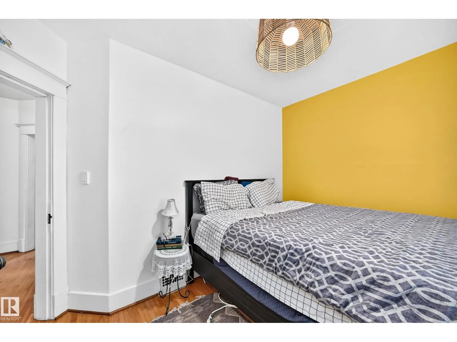 8630 108A ST NW