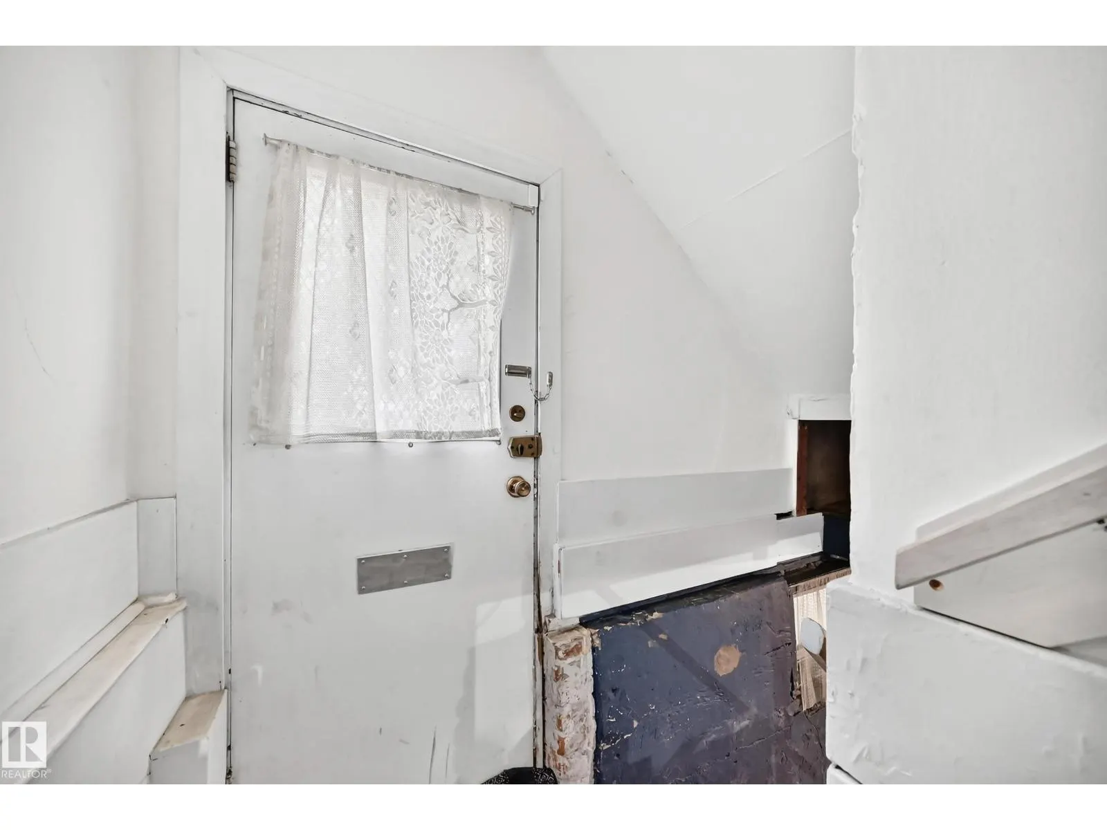 8630 108A ST NW