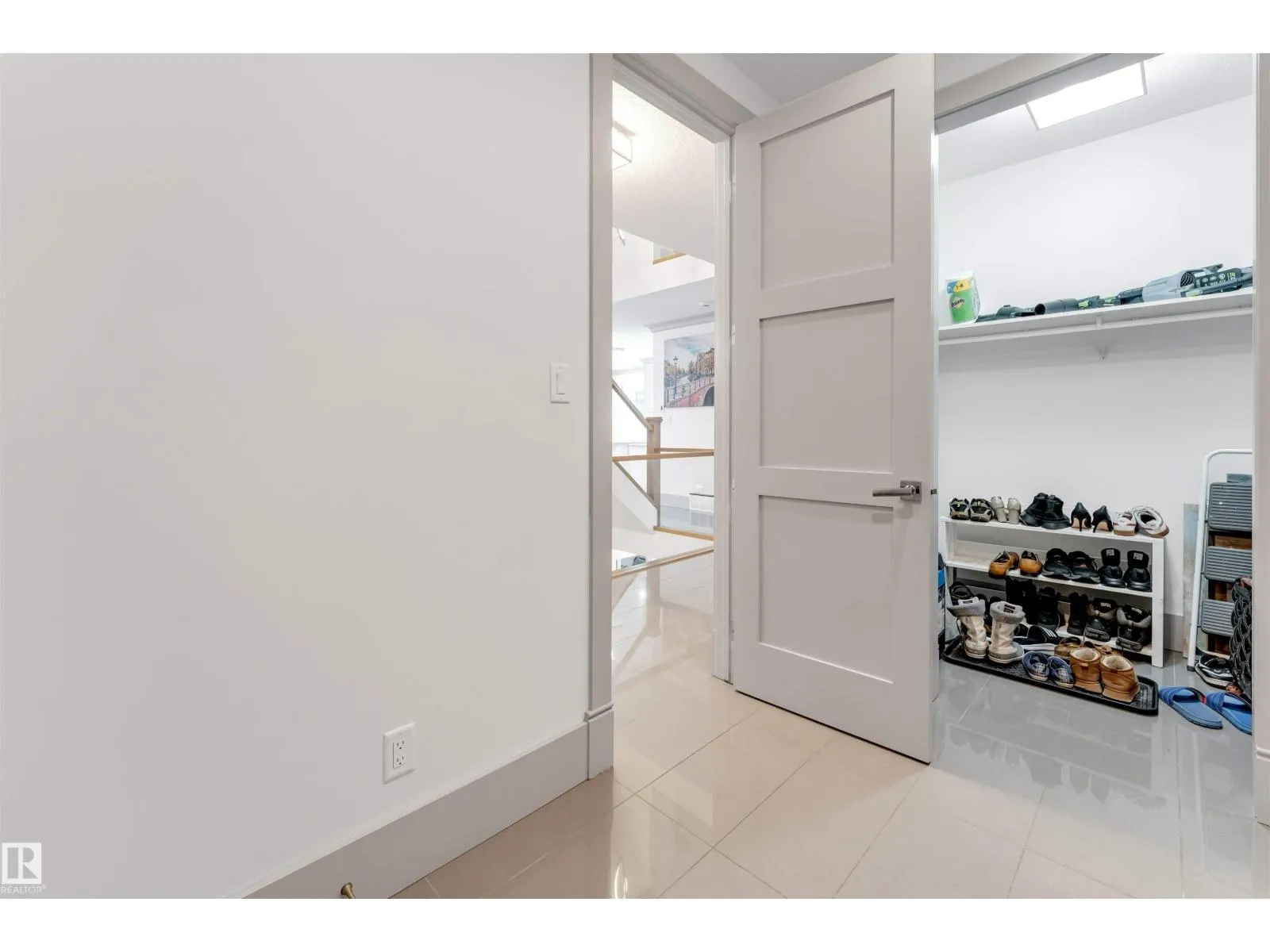 656 180 ST SW SW