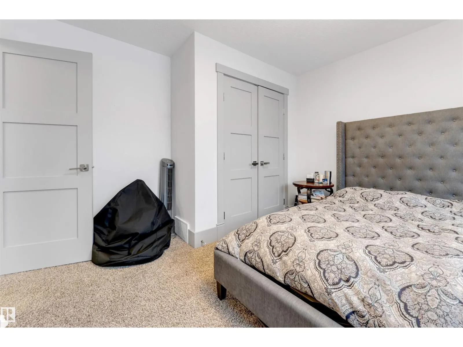 656 180 ST SW SW