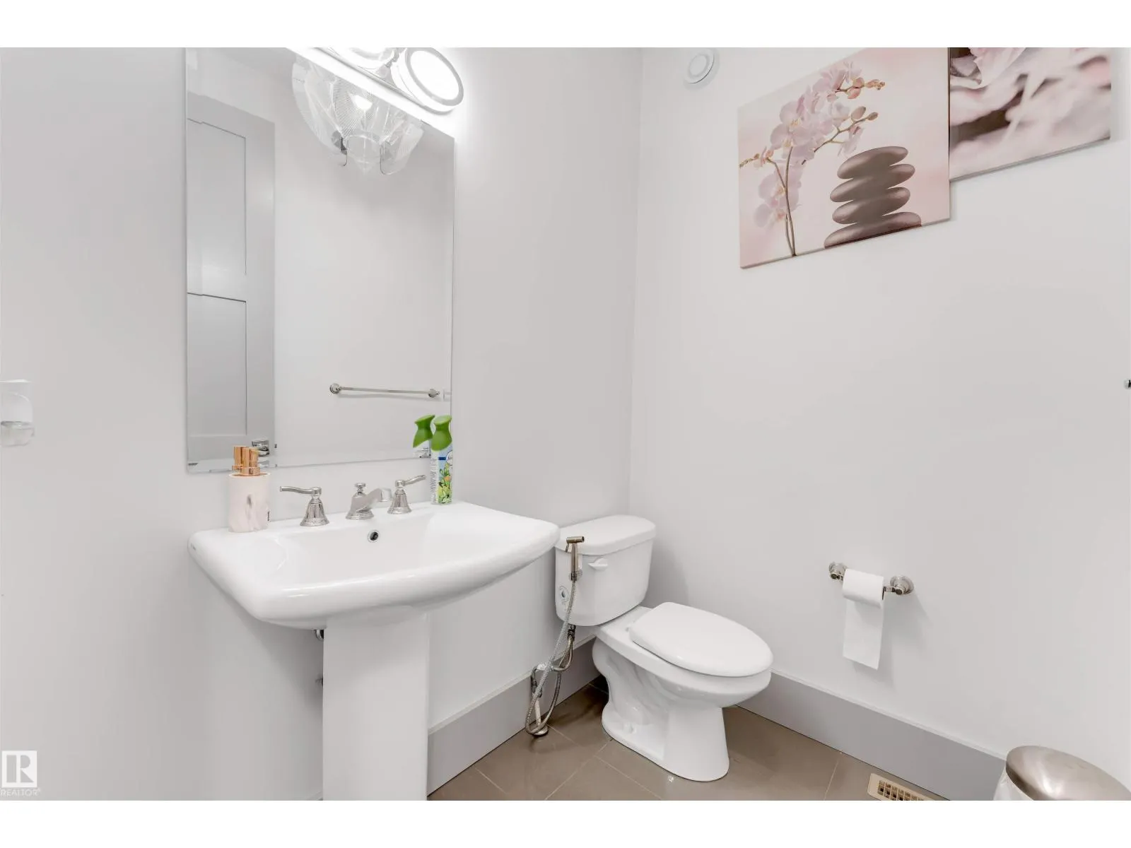 656 180 ST SW SW