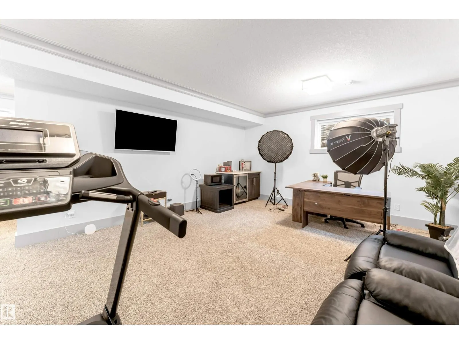 656 180 ST SW SW