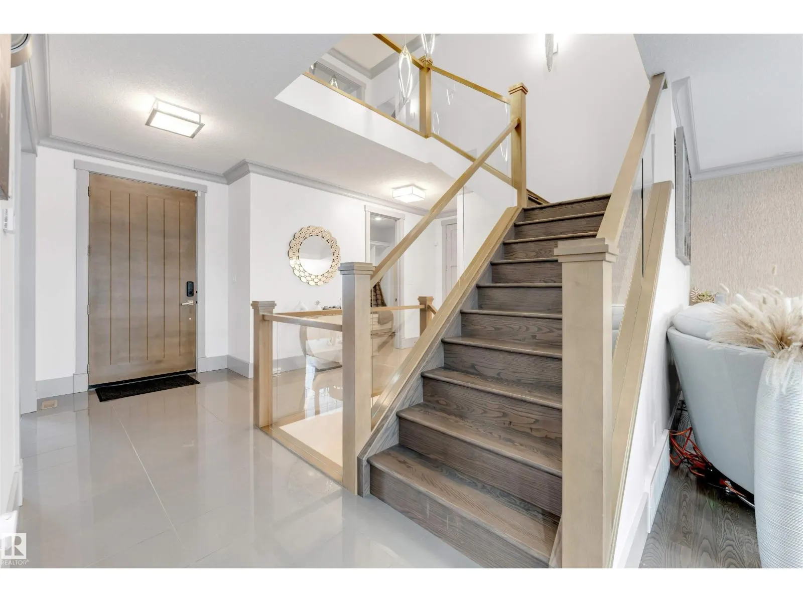 656 180 ST SW SW