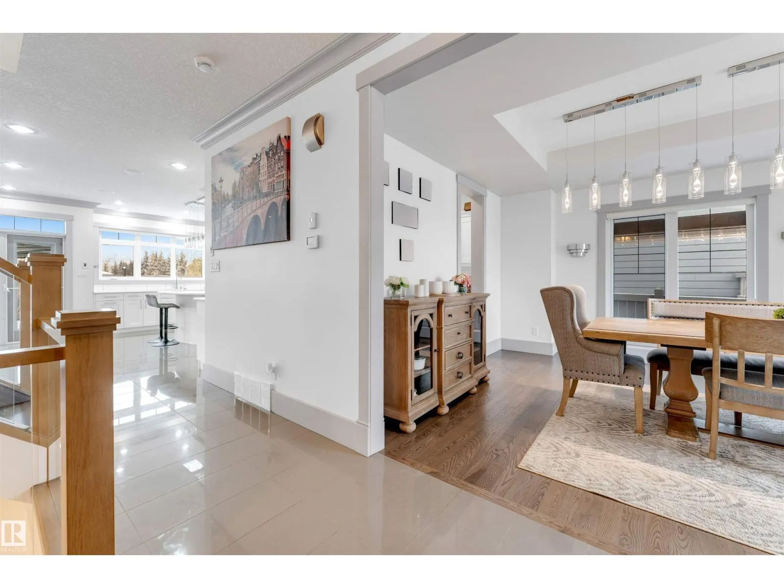 656 180 ST SW SW