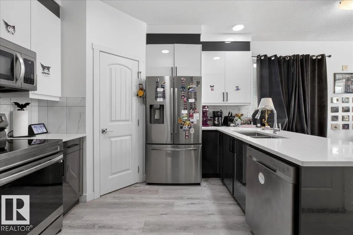 #1 11616 82 ST NW