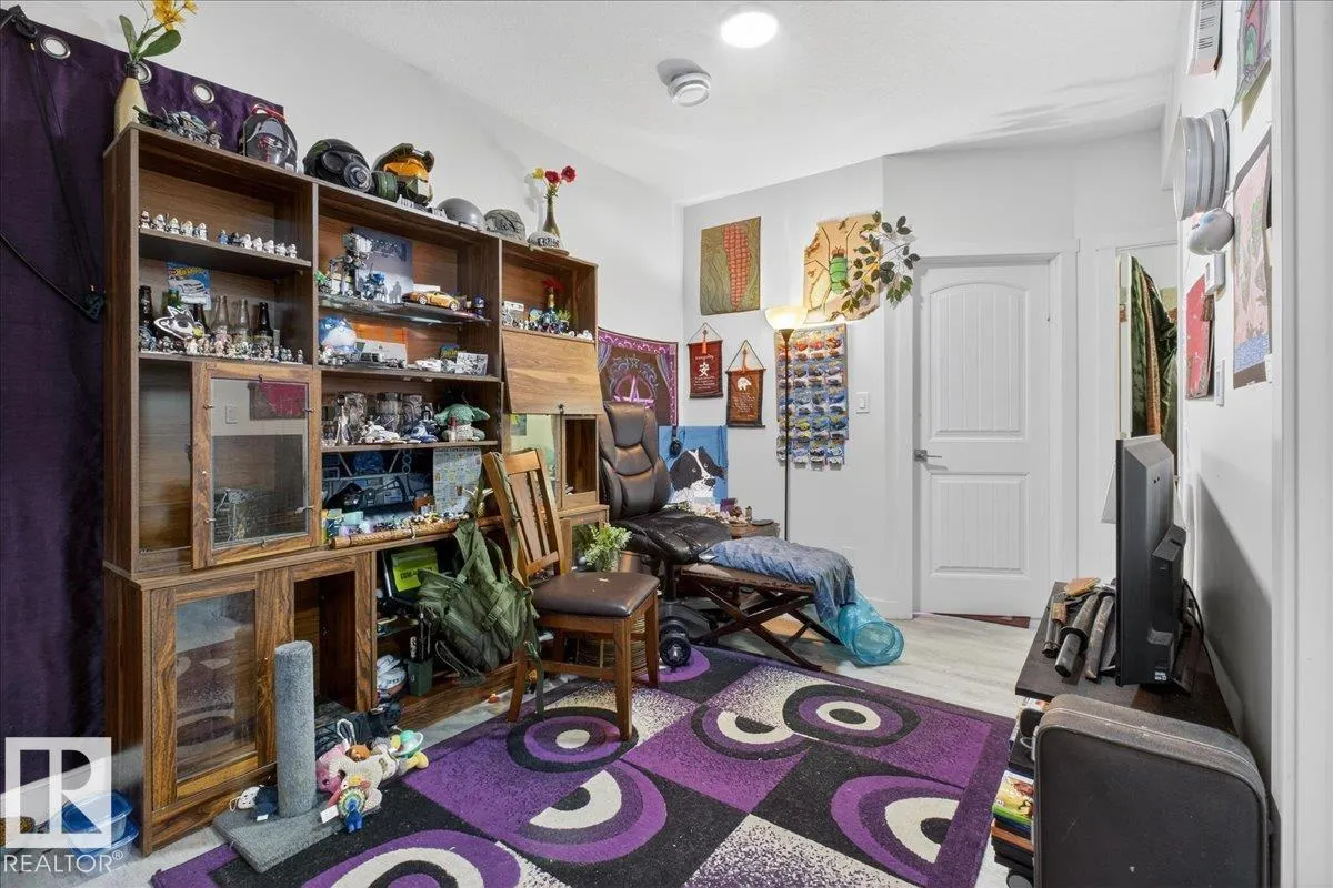 #2 11616 82 ST NW