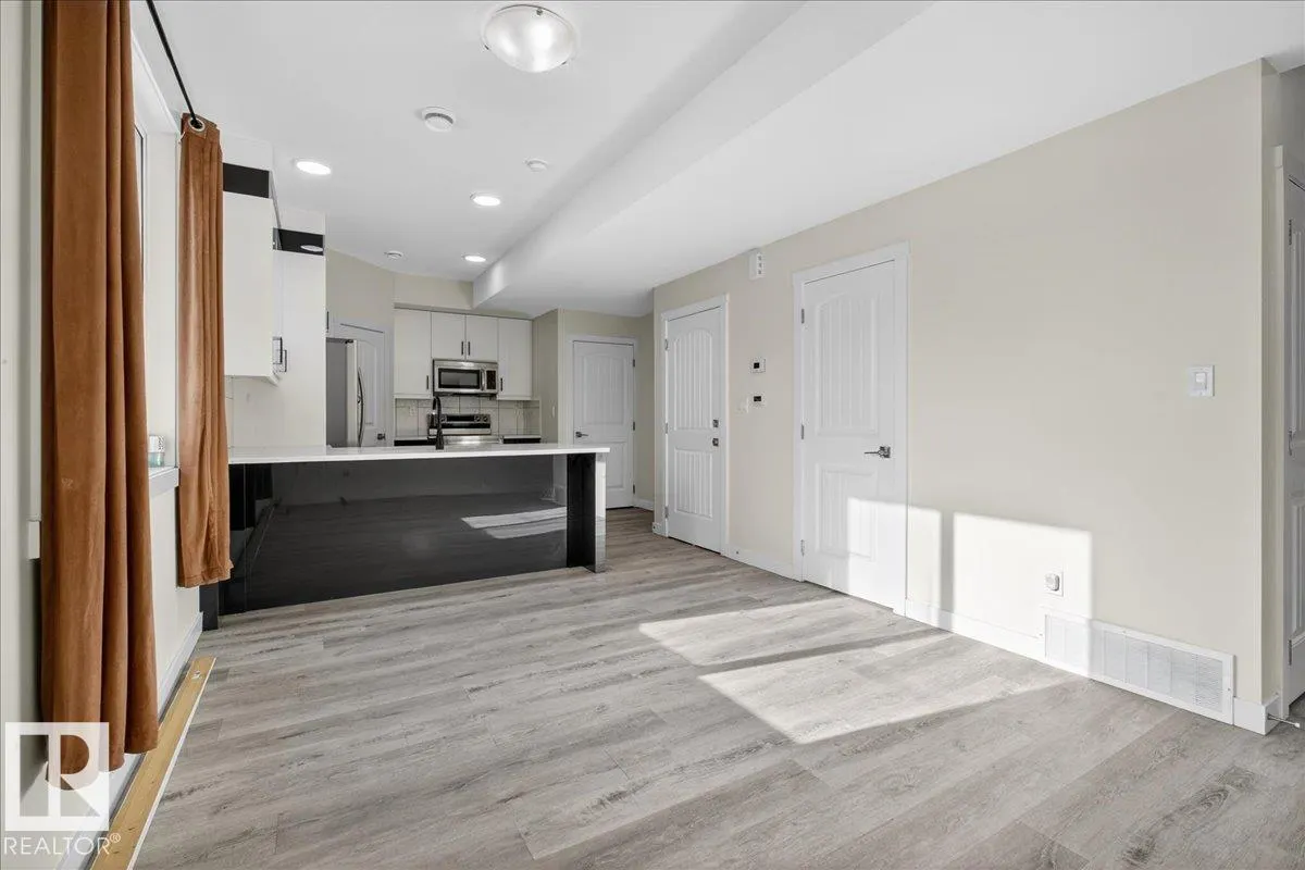 #2 11616 82 ST NW