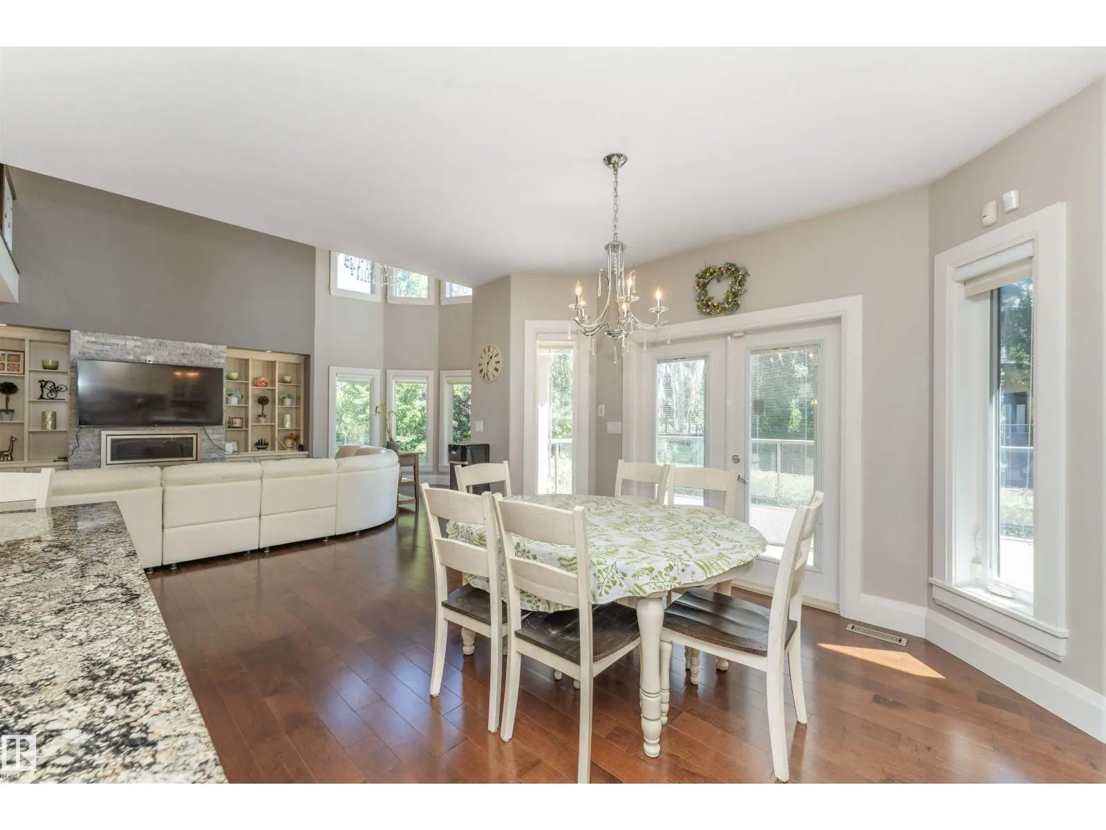 3503 WATSON PT SW