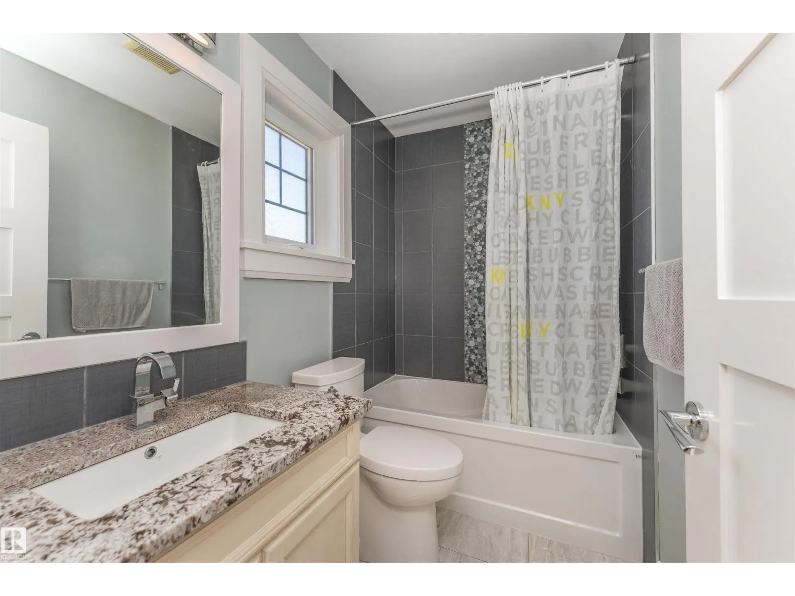 3503 WATSON PT SW