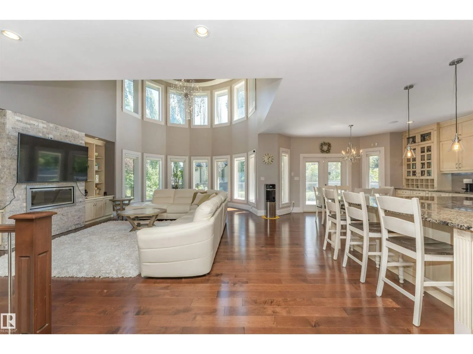 3503 WATSON PT SW