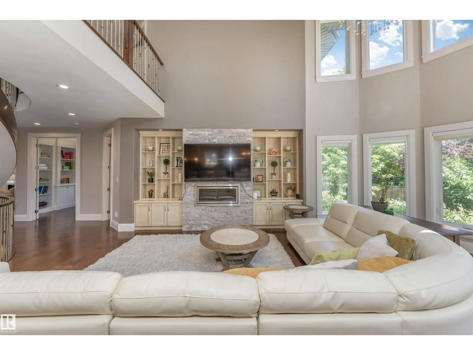 3503 WATSON PT SW