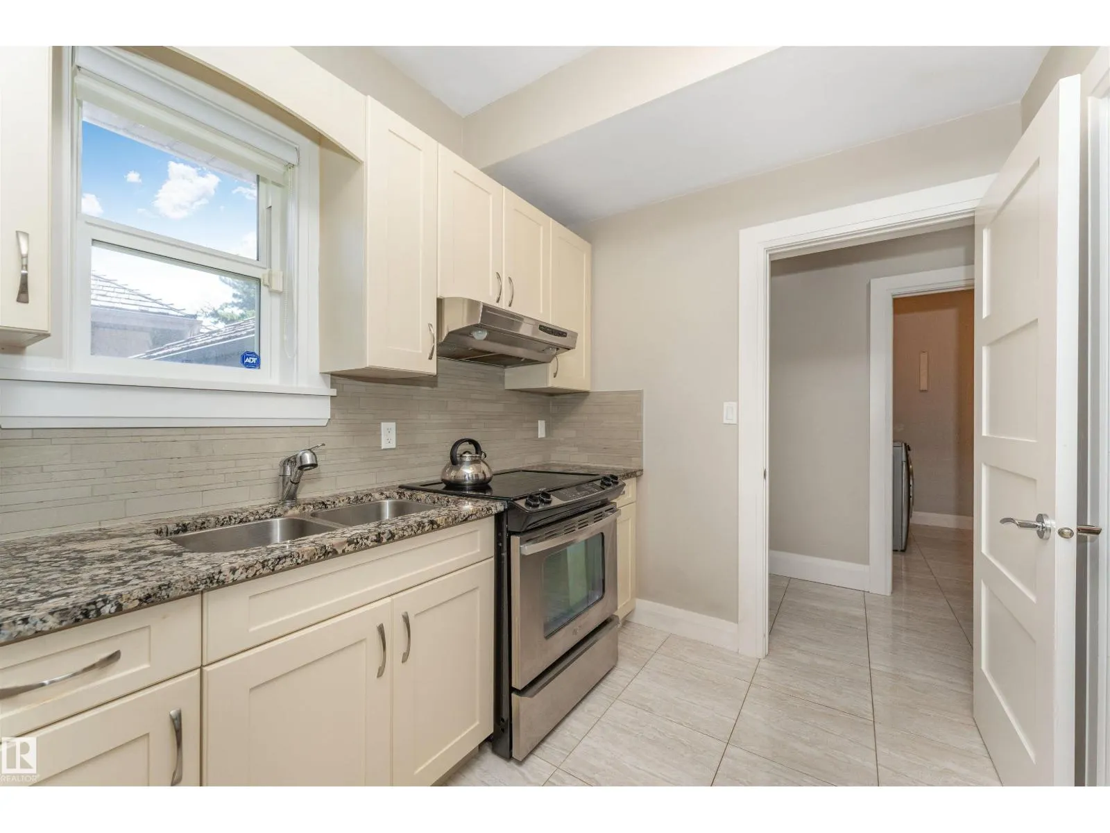 3503 WATSON PT SW