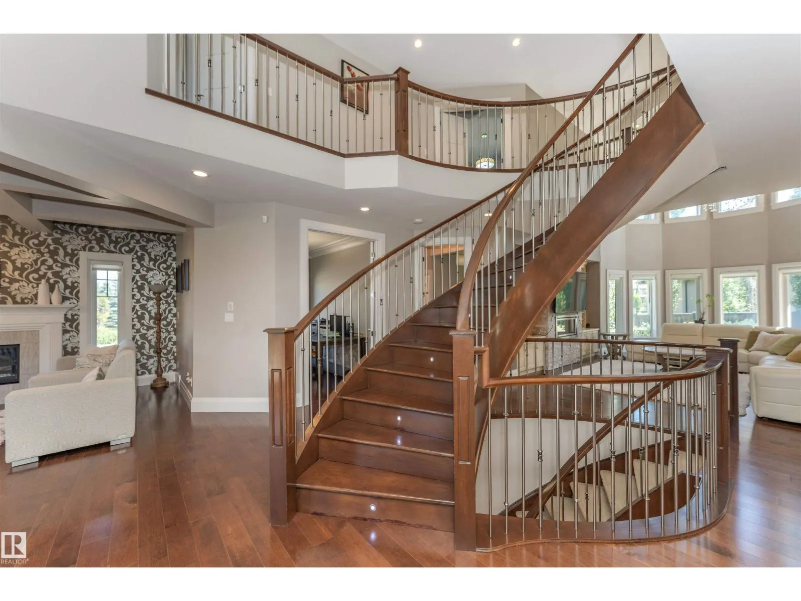 3503 WATSON PT SW