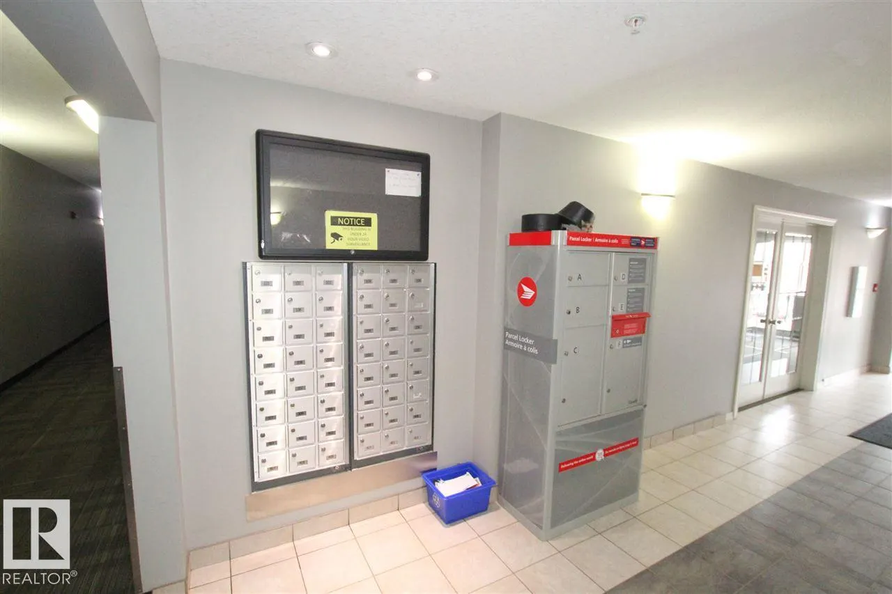 #106 4903 47 AV