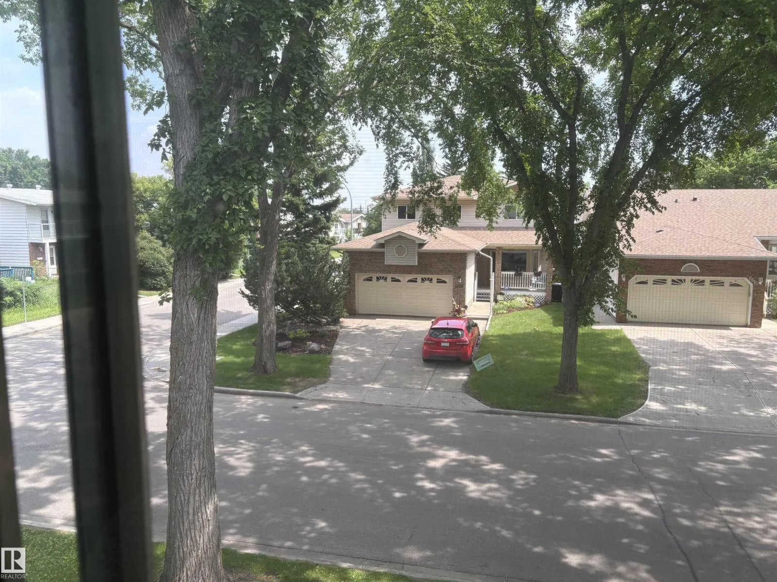 10503 67 AV NW