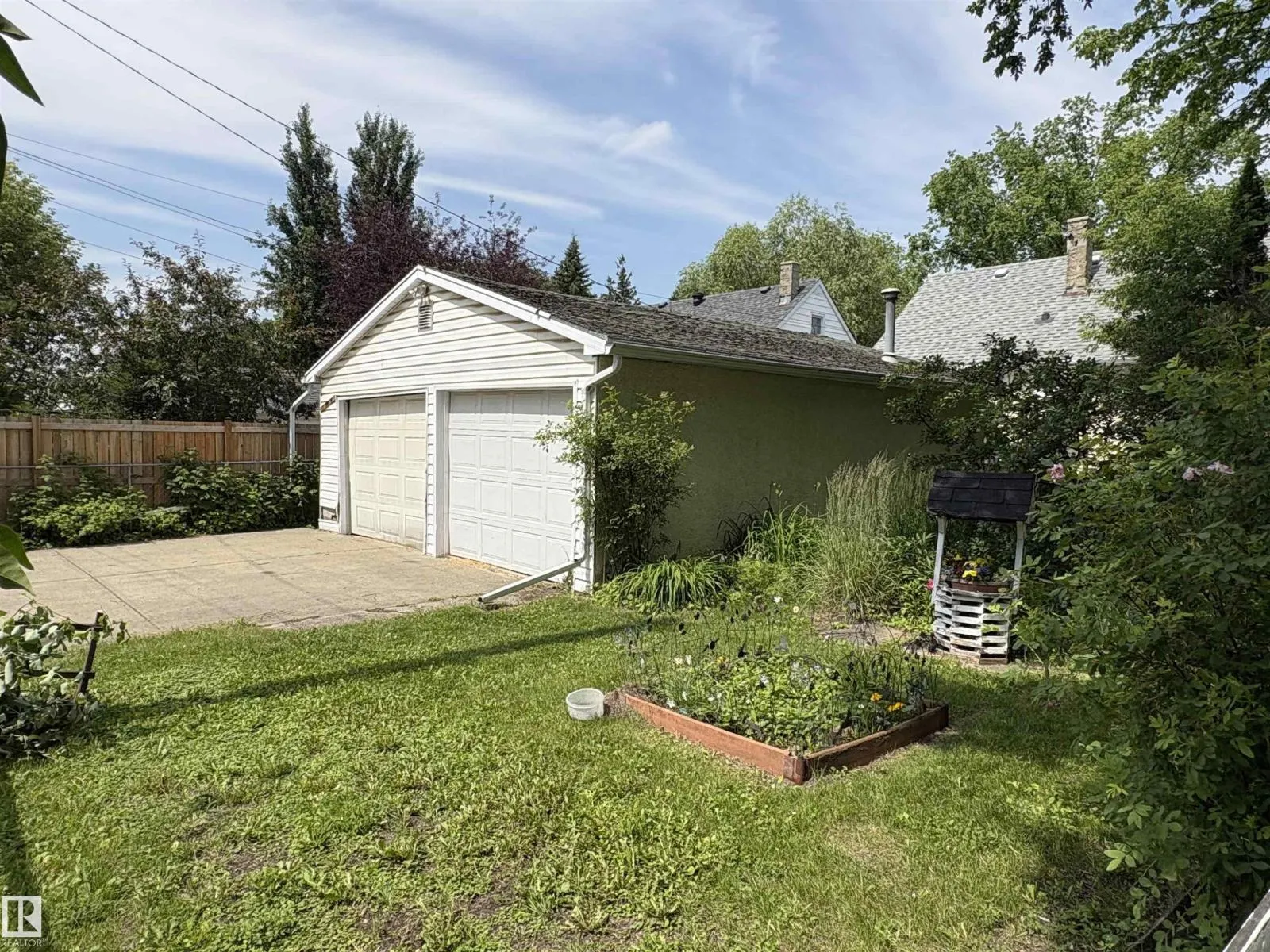 10503 67 AV NW