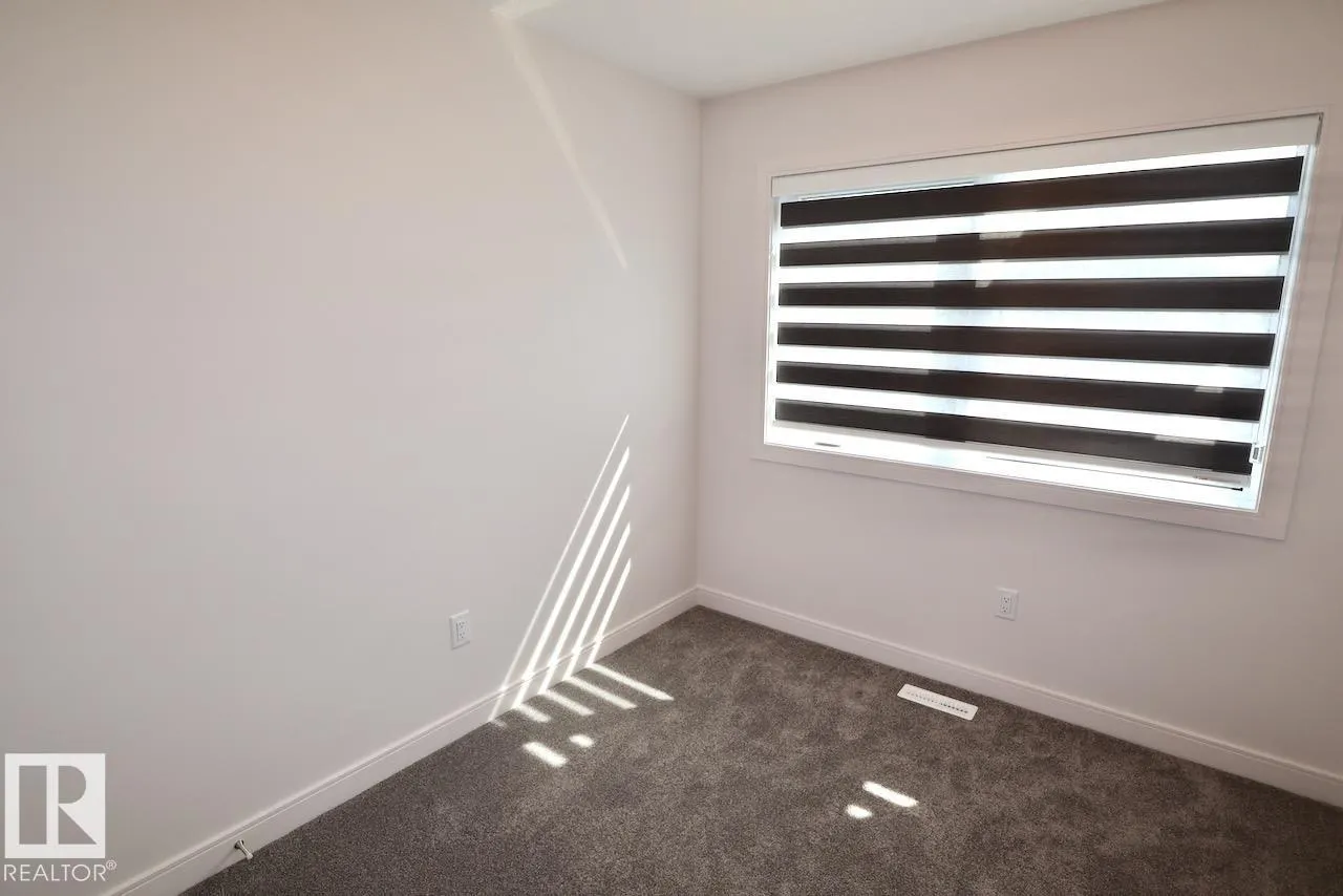 10820 86 AV NW NW