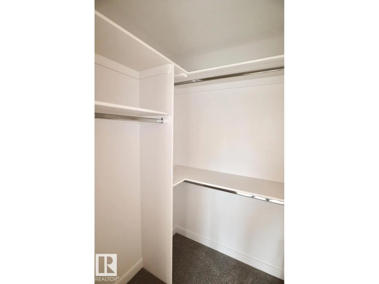 10820 86 AV NW NW