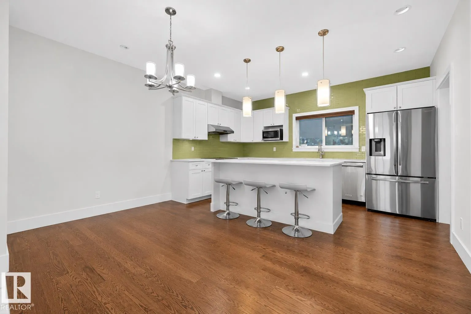 12620 106 AV NW
