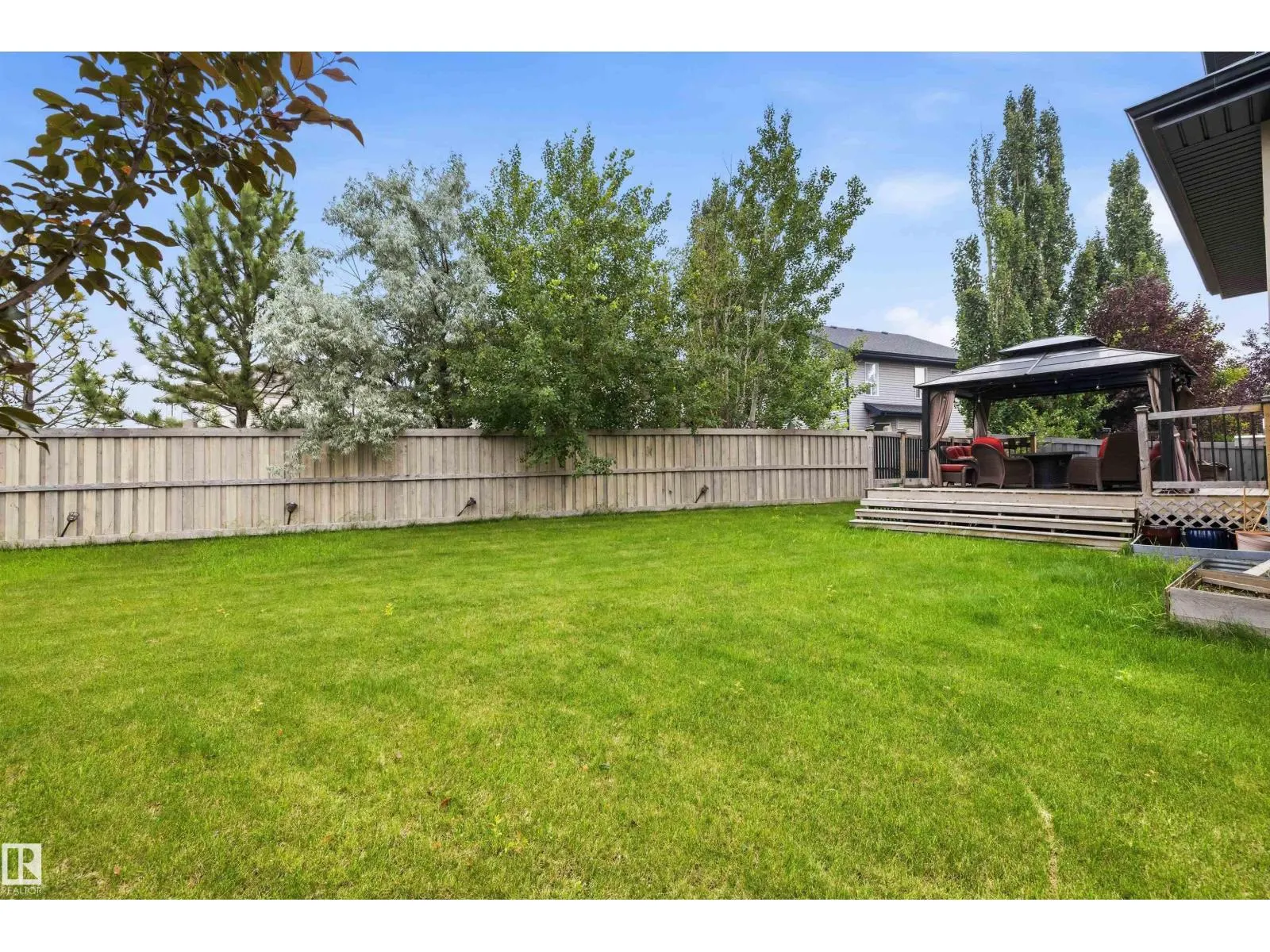 967 175 ST SW