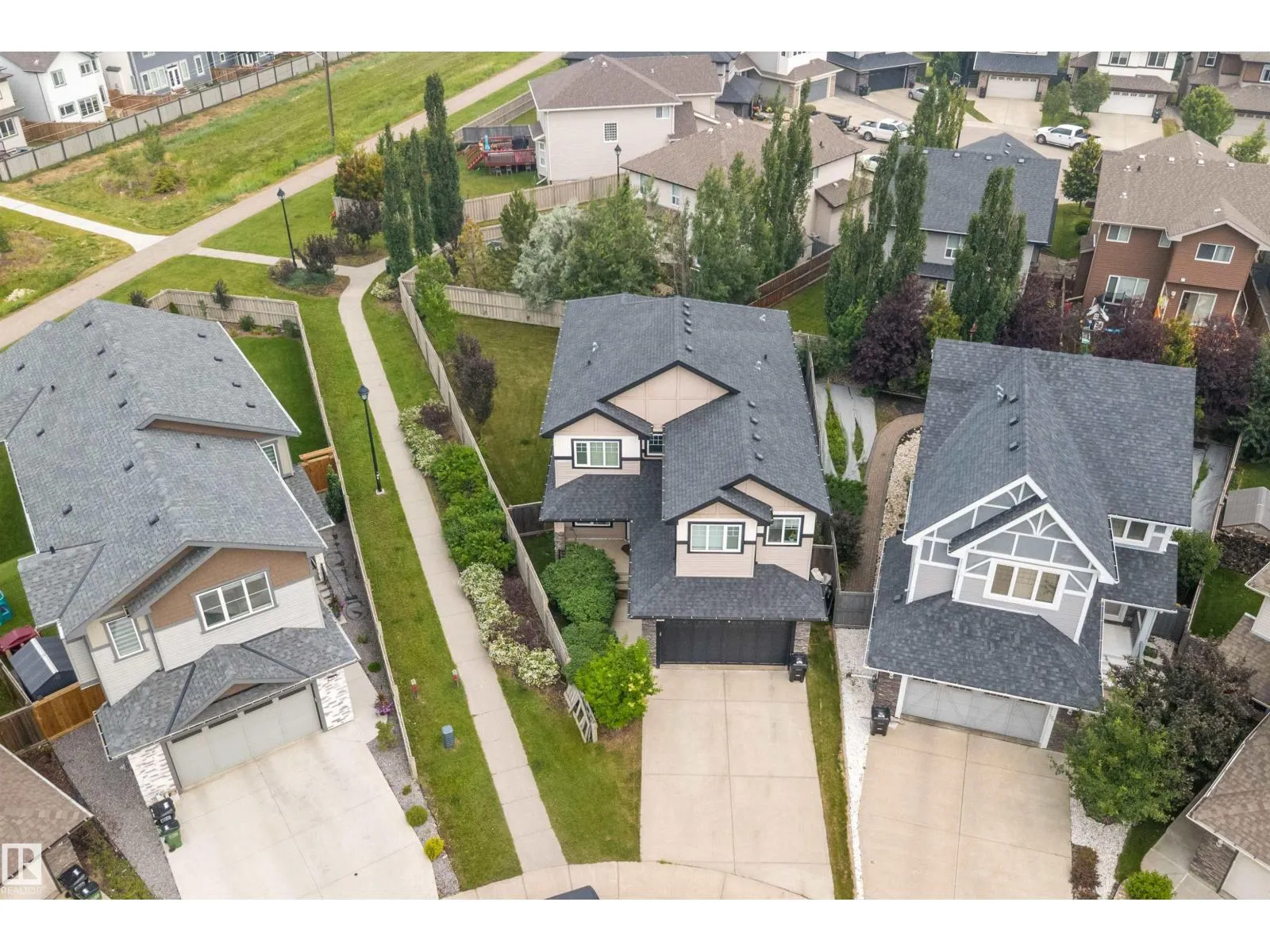 967 175 ST SW