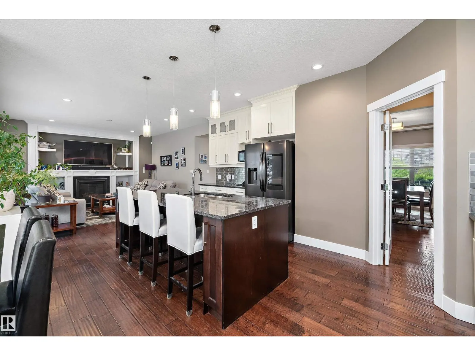 967 175 ST SW