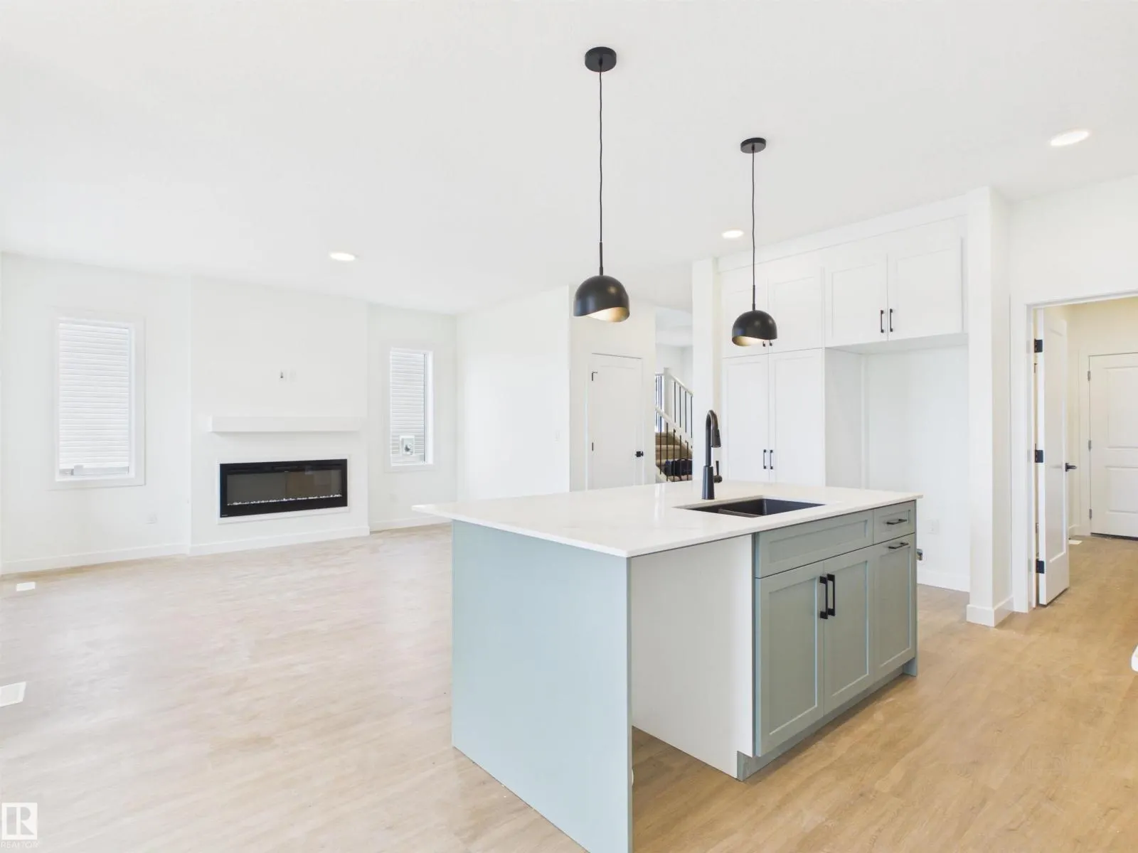 1744 WESTERRA WD