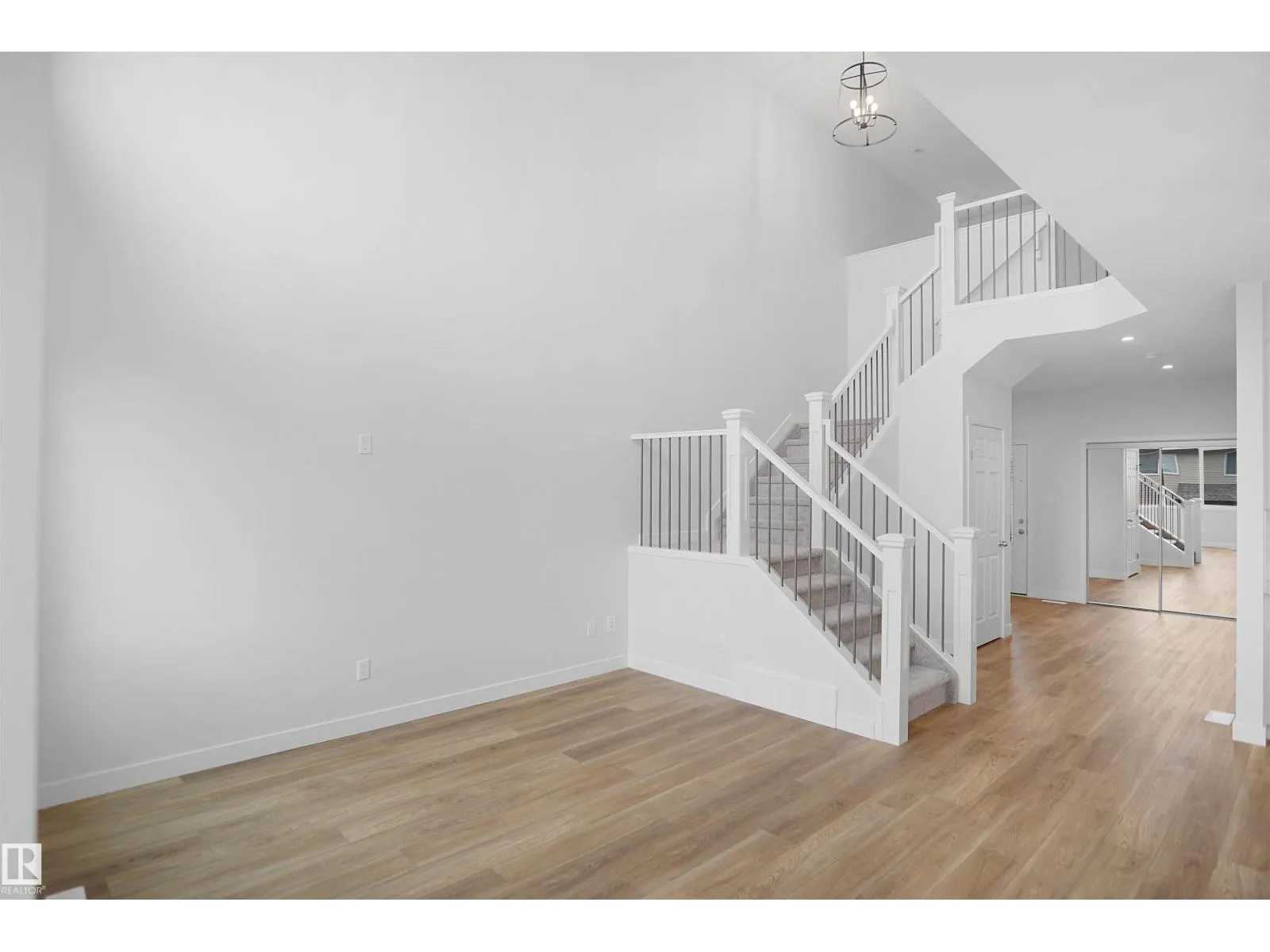 1752 Westerra WD